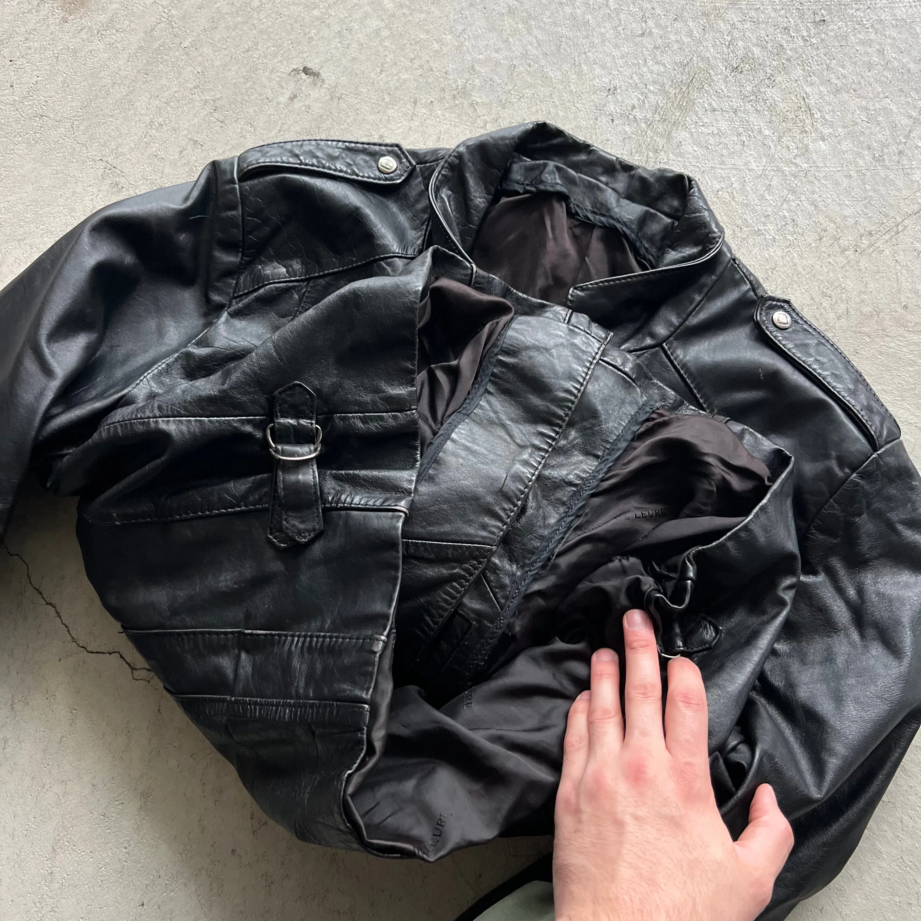 80s Belted Black Leather Biker Jacket- M