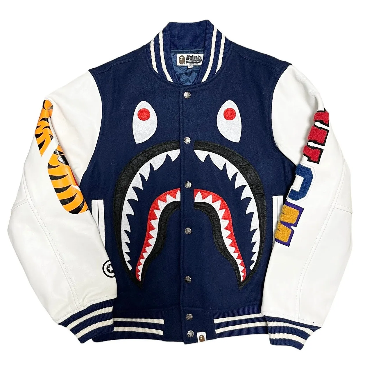 A BATHING APE アベイシングエイプ SAMPLE SHARK VARSITY JACKET レザースリーブシャークスタジャン