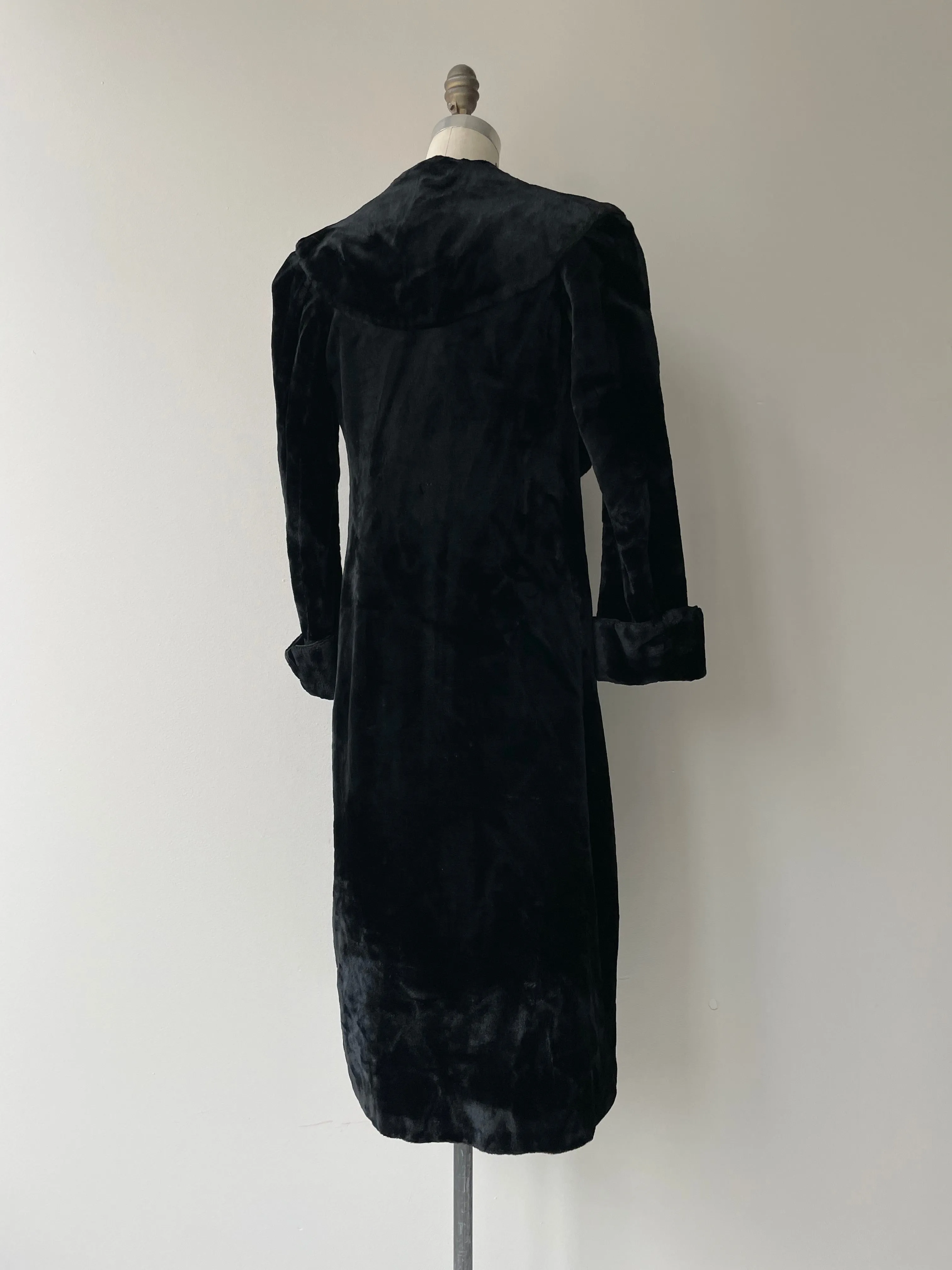 Antique Edwardian Velvet Coat