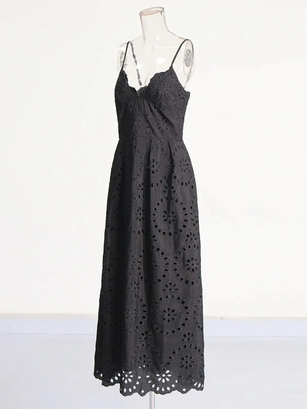 Chloe Sleeveless Backless Maxi Dress