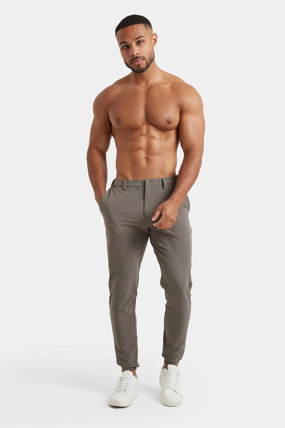 Everyday Tech Trousers in Olive