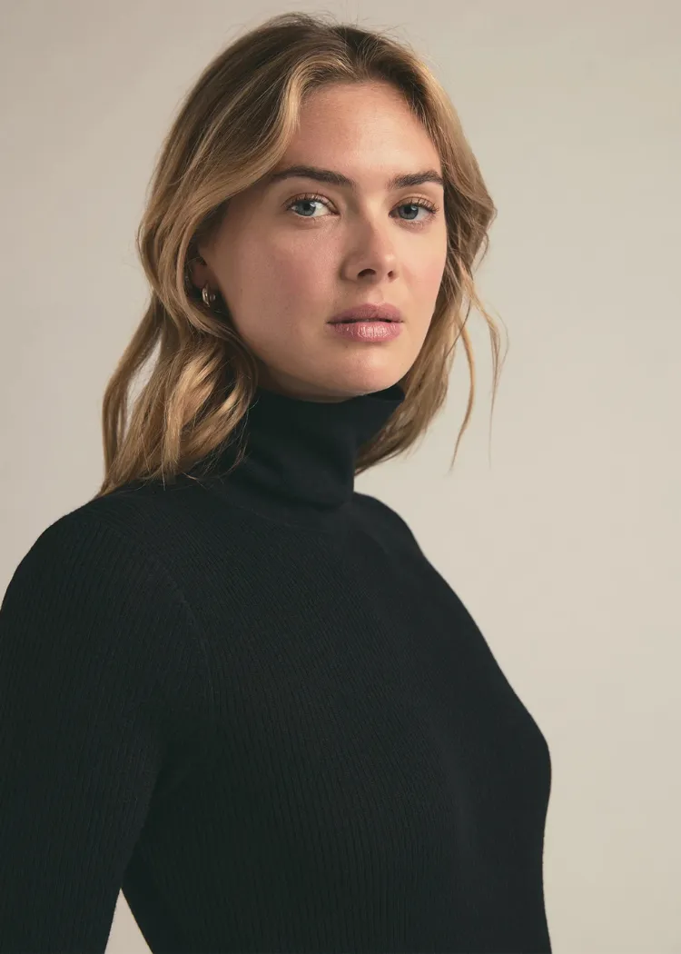 Favorite Daughter The Amelia L/S Top- Black