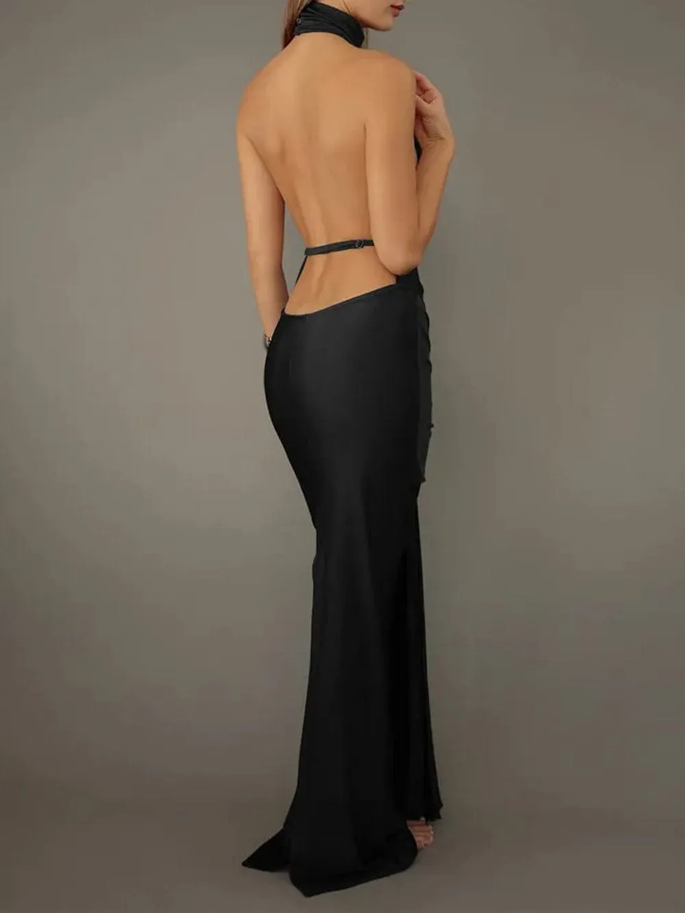 Hayley Backless Bodycon Maxi Dress