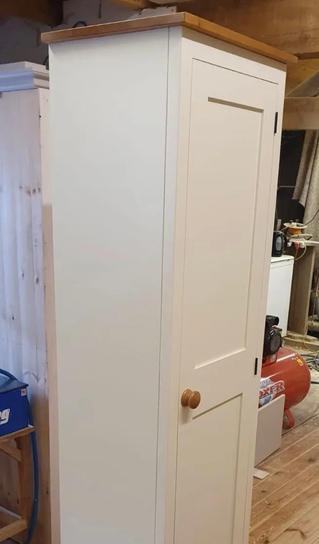 **Narrow 1 Door ENTRANCE Hall, Utility Storage Cupboard (35 cm deep)