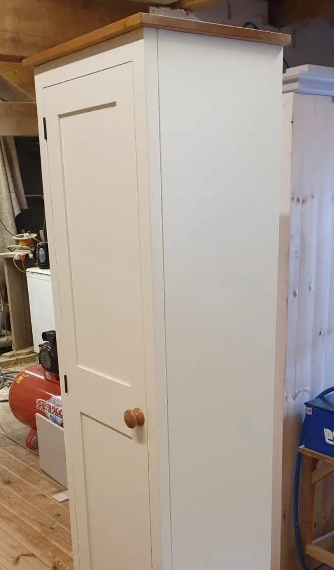 **Narrow 1 Door ENTRANCE Hall, Utility Storage Cupboard (35 cm deep)