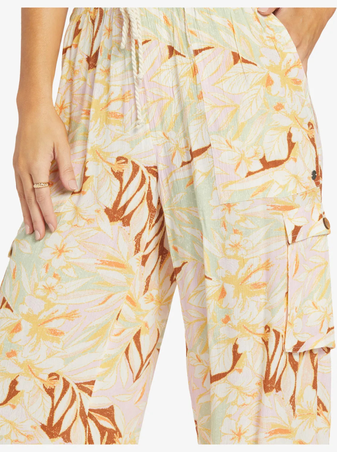 Precious High-Waist Printed Cargo Pants - Quiet Green Coast 2 Coast