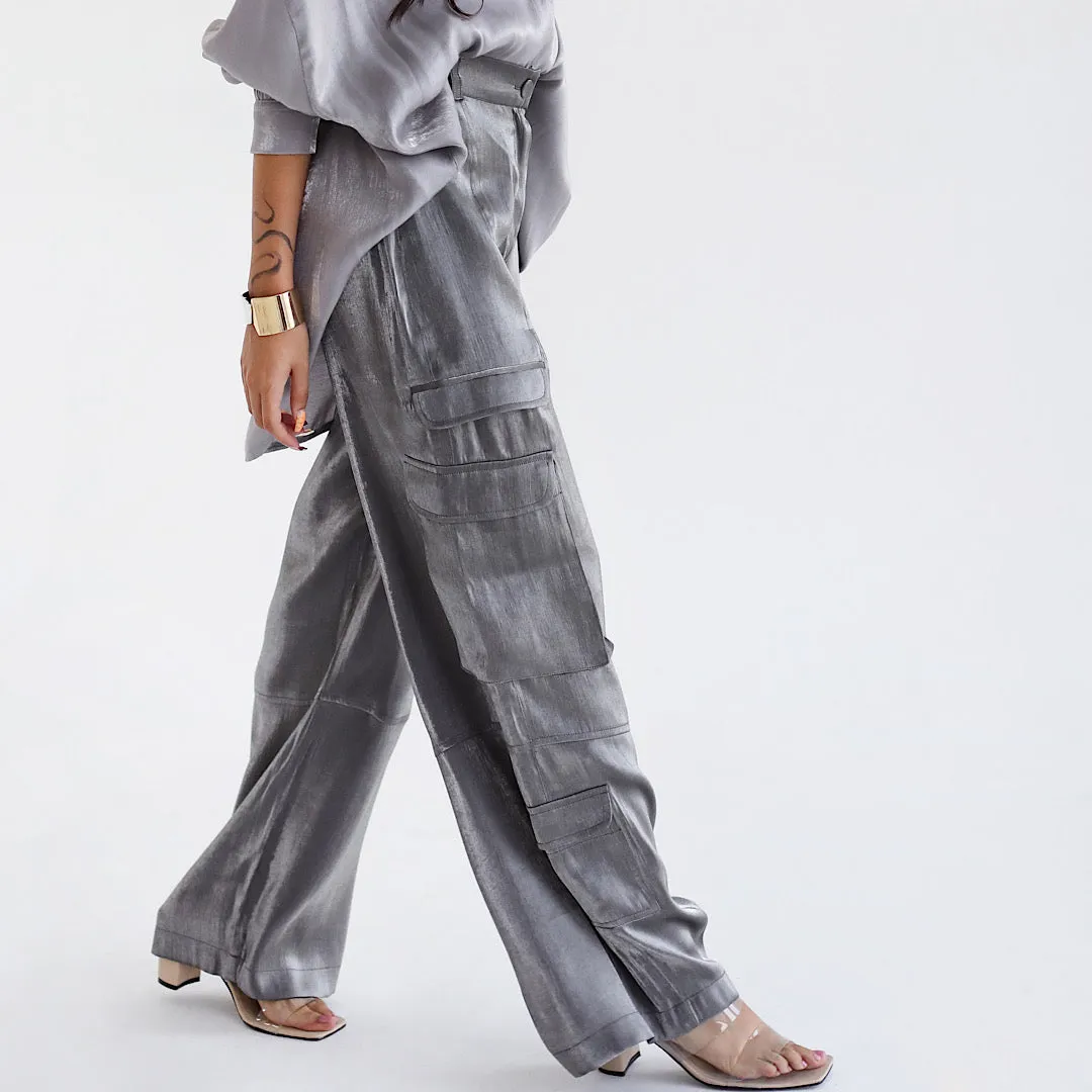 Side pocket shimmering pants